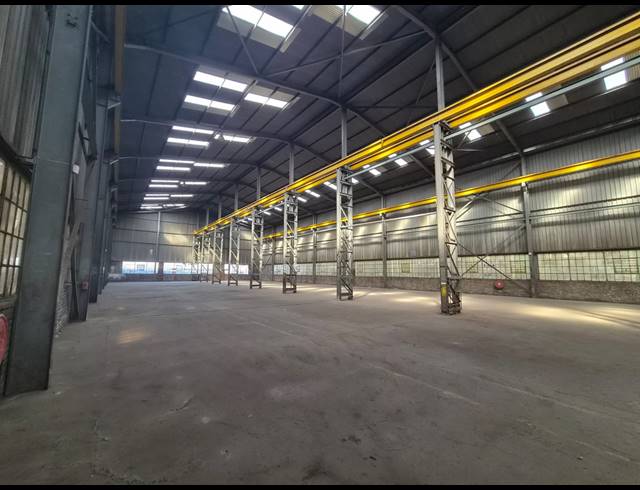 2,400M² WAREHOUSE TO LET IN WADEVILLE